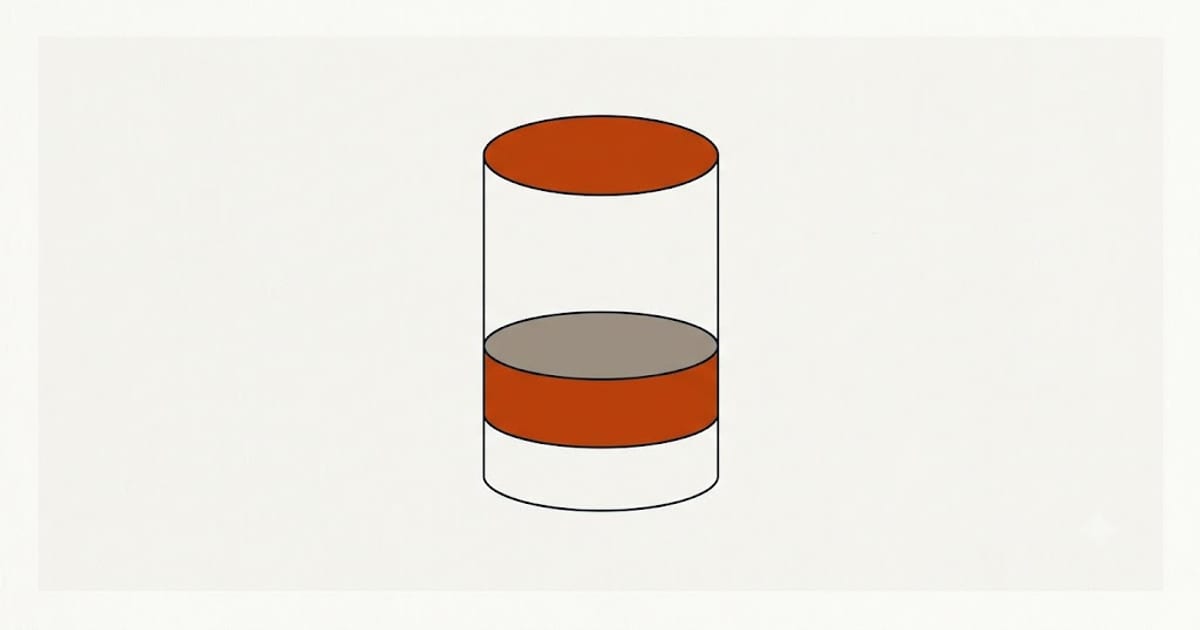 Deposit at the base of a tank